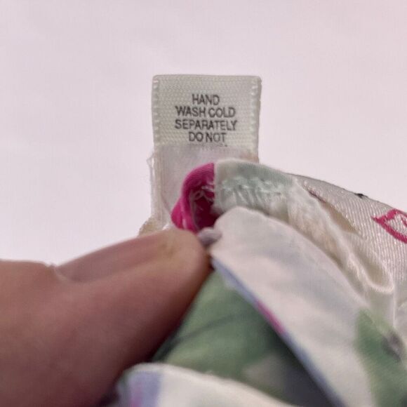 Victoria’s Secret Multicolor Silk Floral Scoop Neck Sleeveless Cami Top Large - Picture 8 of 9